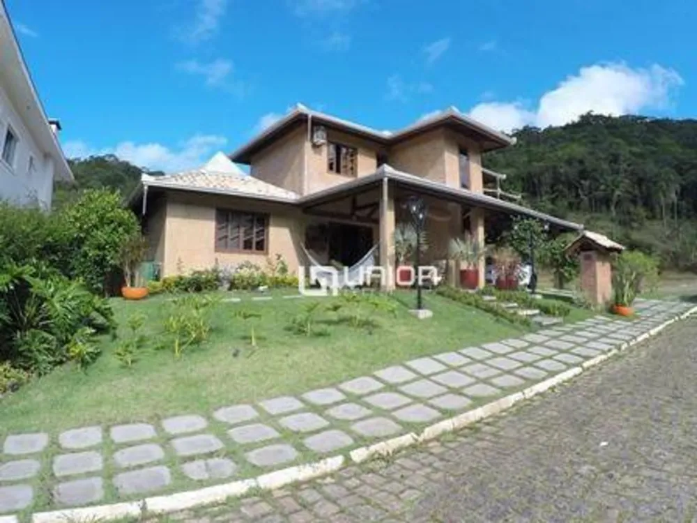 Casa, 3 quartos, 229 m² - Foto 3