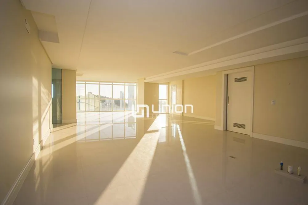 Apartamento, 3 quartos, 229 m² - Foto 3