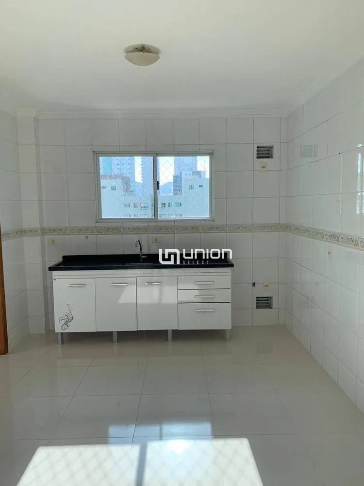 Apartamento, 3 quartos, 120 m² - Foto 2