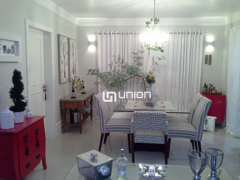 Sobrado, 3 quartos, 185 m² - Foto 2