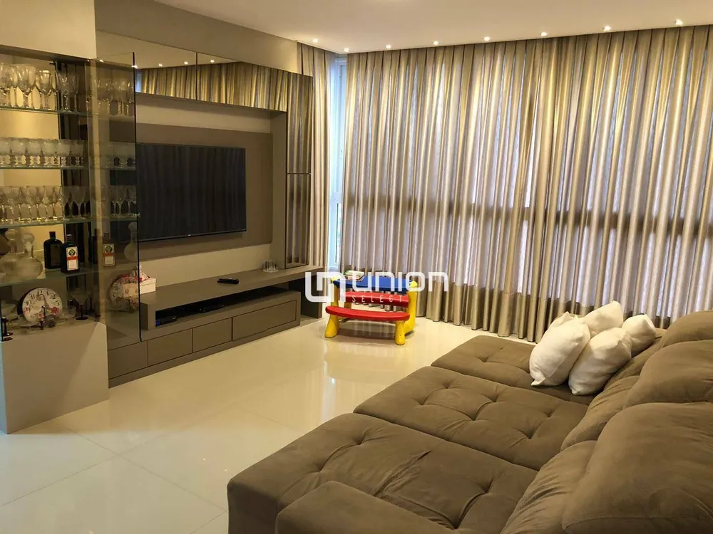 Apartamento, 4 quartos, 156 m² - Foto 2
