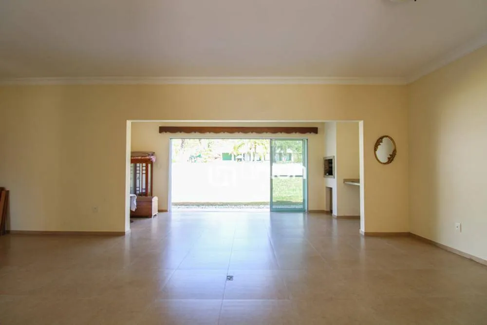 Casa, 4 quartos, 232 m² - Foto 2