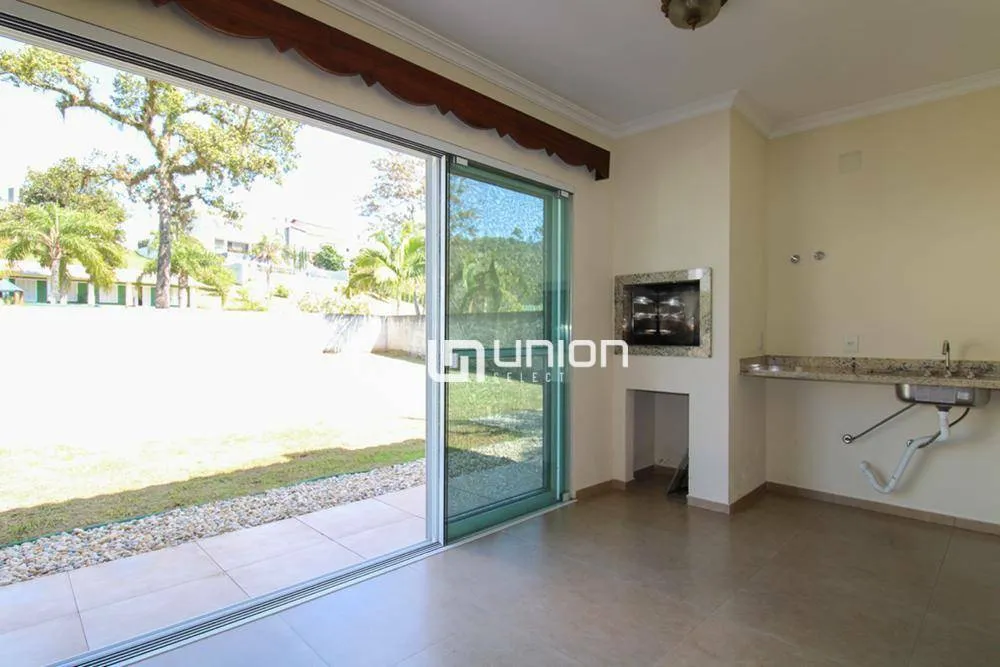 Casa, 4 quartos, 232 m² - Foto 3