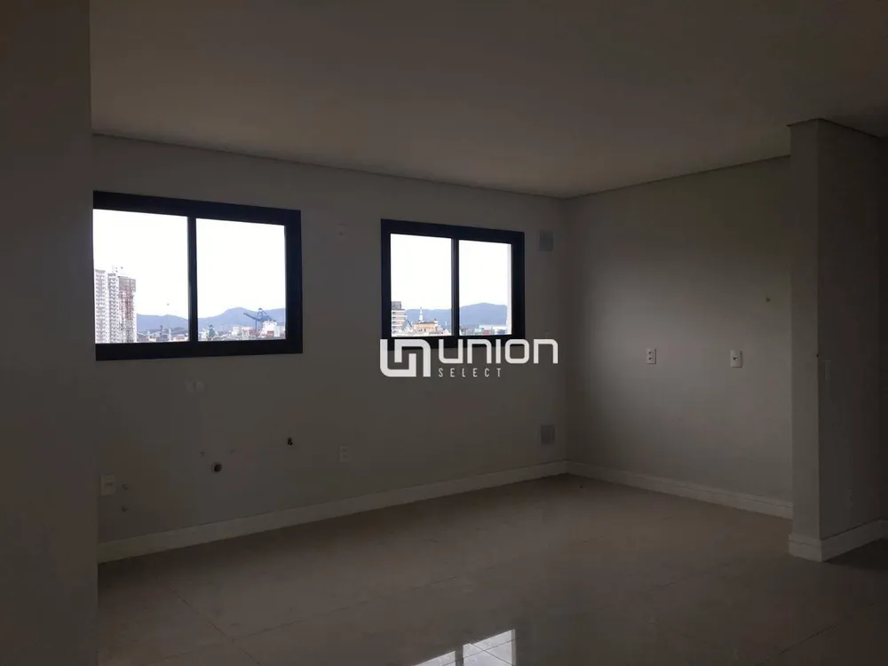 Apartamento, 3 quartos, 146 m² - Foto 4