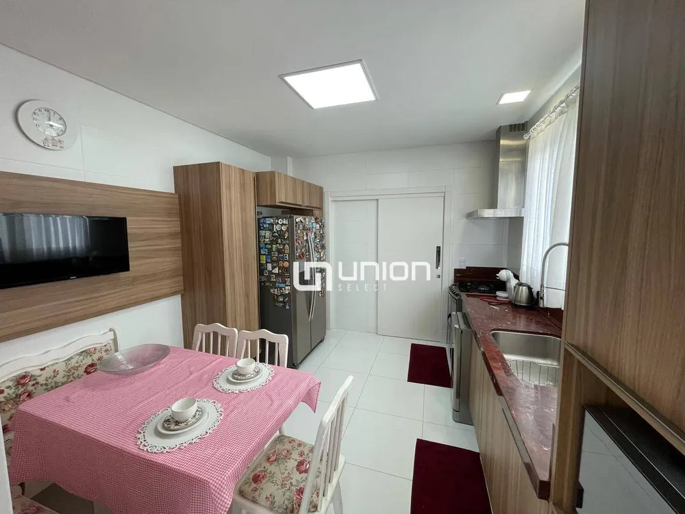 Casa, 5 quartos, 570 m² - Foto 4