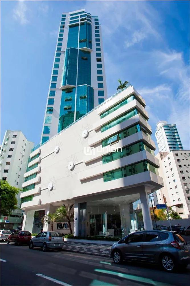 Apartamento, 3 quartos, 134 m² - Foto 1