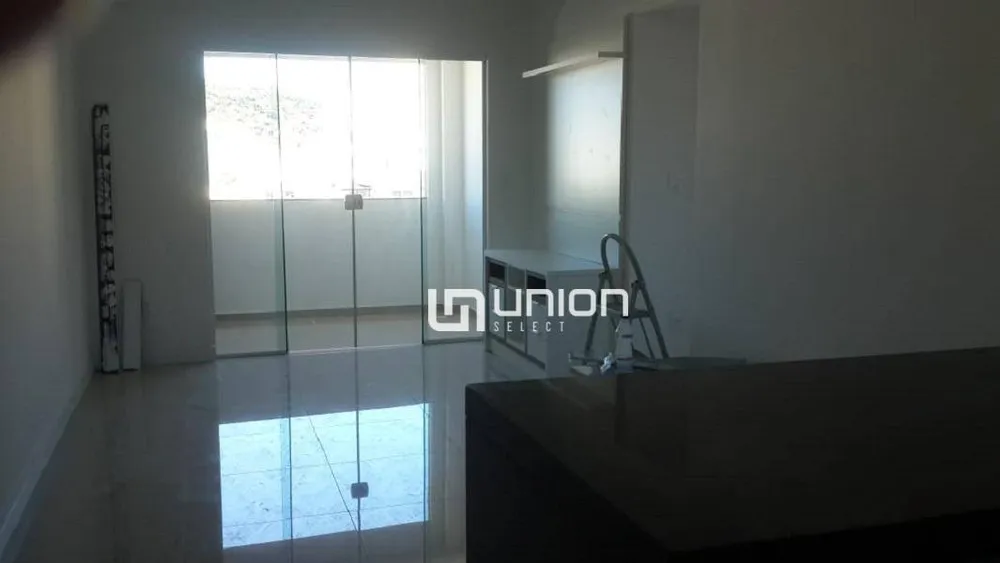 Apartamento, 2 quartos, 70 m² - Foto 2