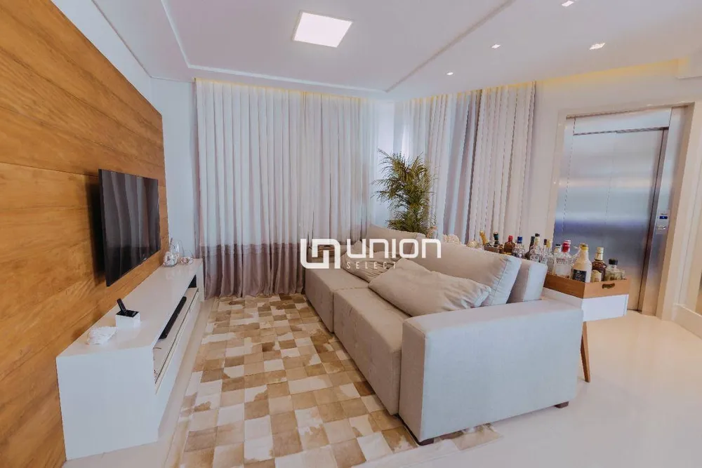 Apartamento, 3 quartos, 121 m² - Foto 2