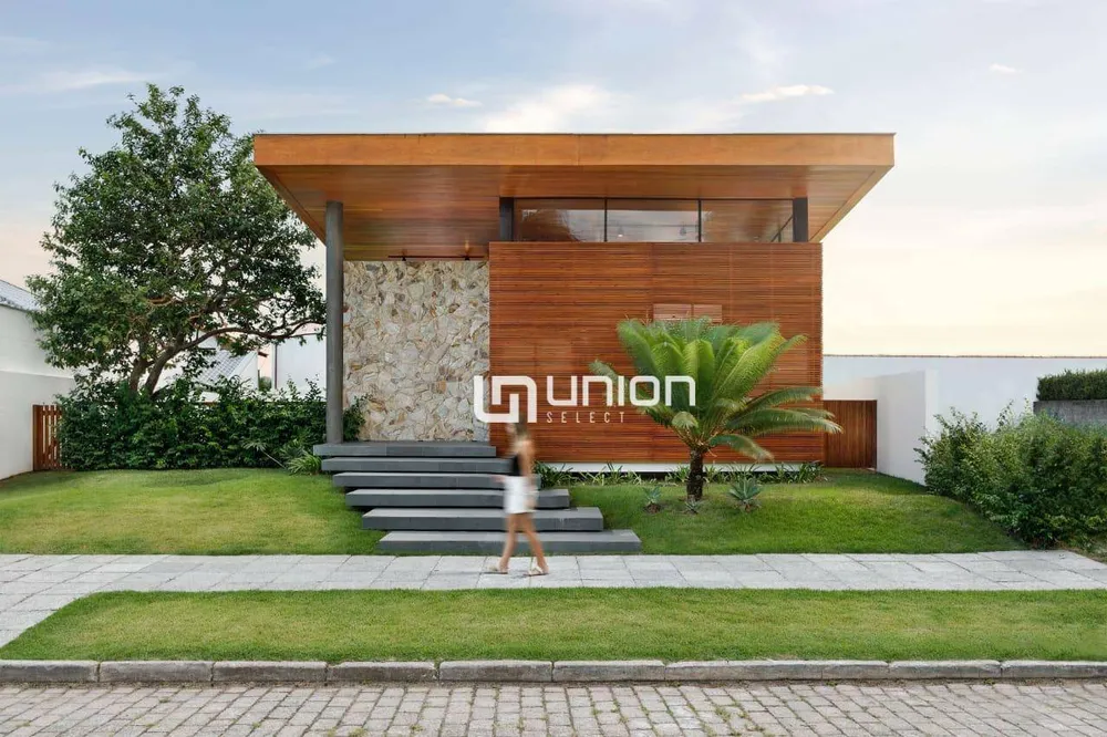 Casa, 2 quartos, 200 m² - Foto 1