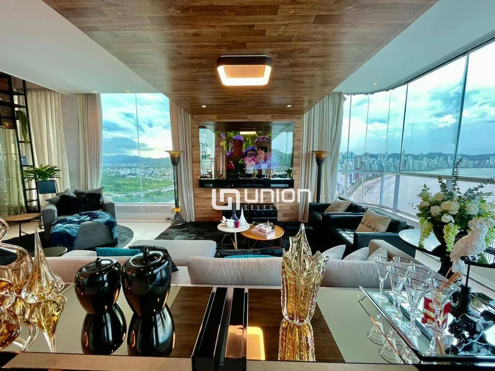 Cobertura, 7 quartos, 600 m² - Foto 2