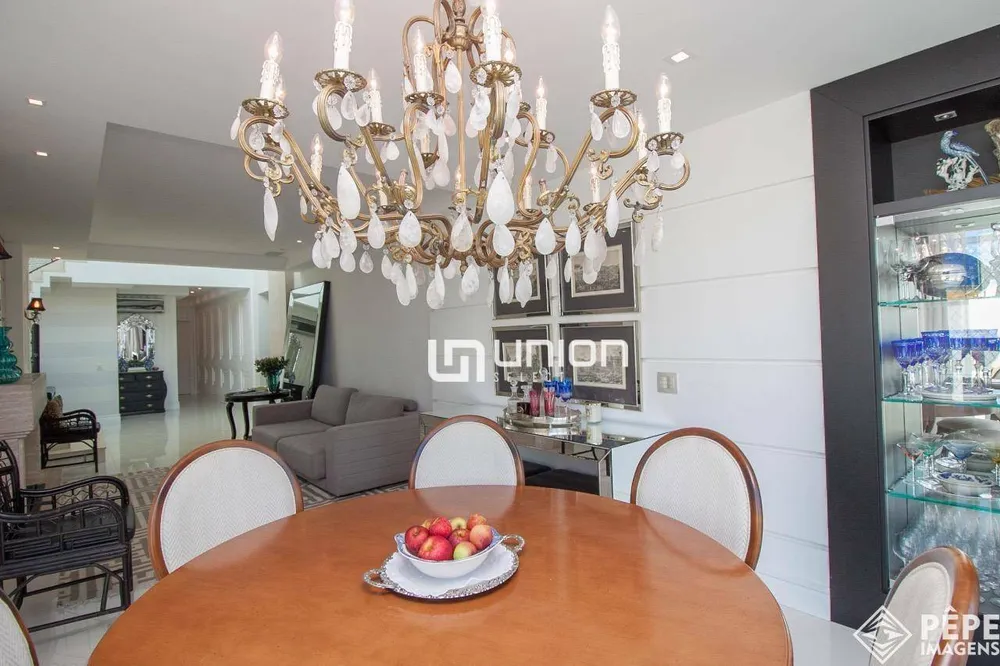 Cobertura, 3 quartos, 308 m² - Foto 2