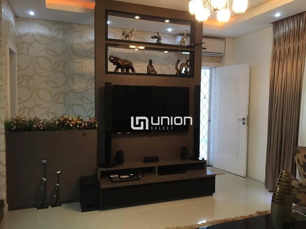 Casa, 3 quartos, 212 m² - Foto 3