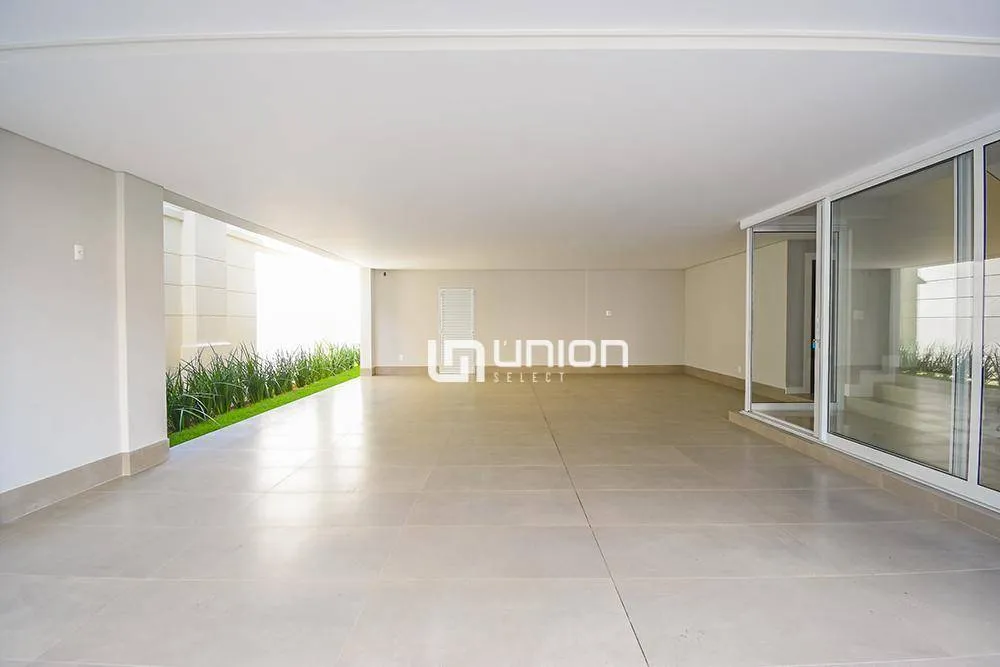 Casa, 4 quartos, 440 m² - Foto 2