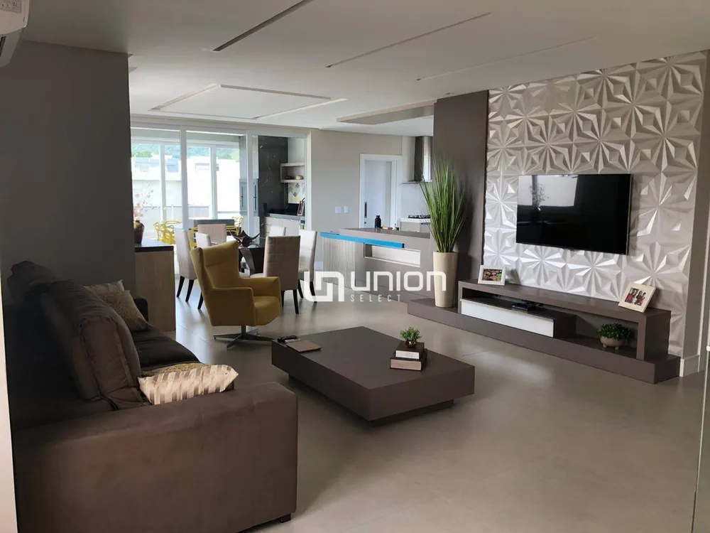Casa, 4 quartos, 300 m² - Foto 4