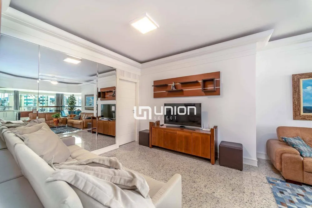 Apartamento, 3 quartos, 134 m² - Foto 1
