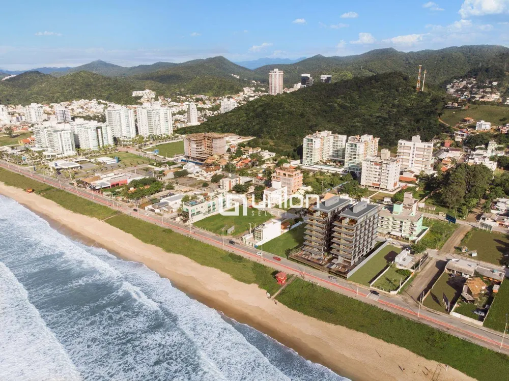 Apartamento, 3 quartos, 172 m² - Foto 2
