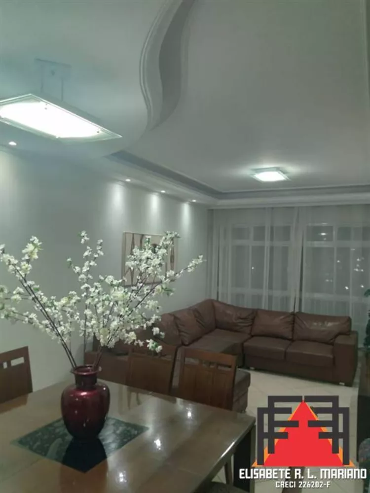 Apartamento, 3 quartos, 140 m² - Foto 1