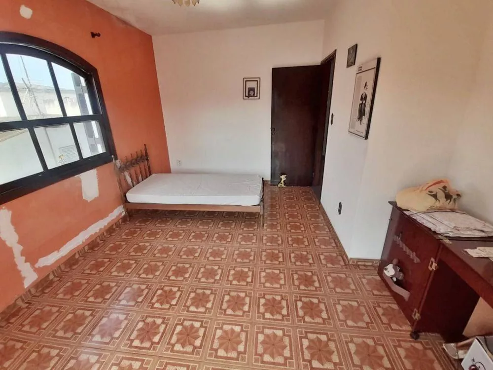 Casa, 3 quartos, 250 m² - Foto 18