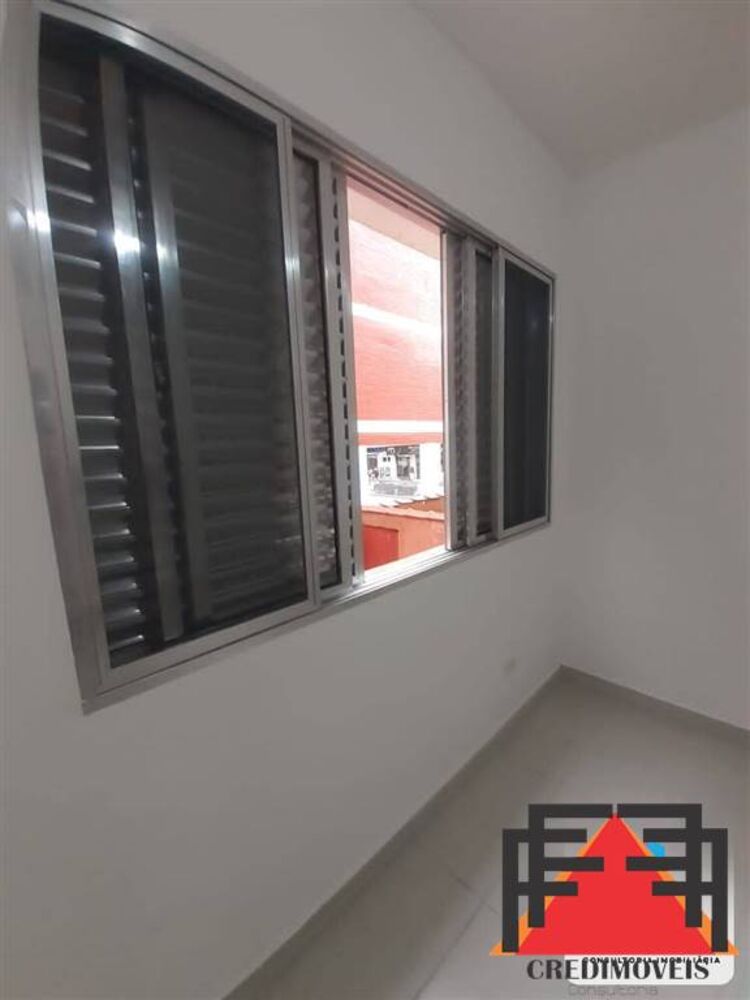 Apartamento para alugar com 3 quartos, 80m² - Foto 3