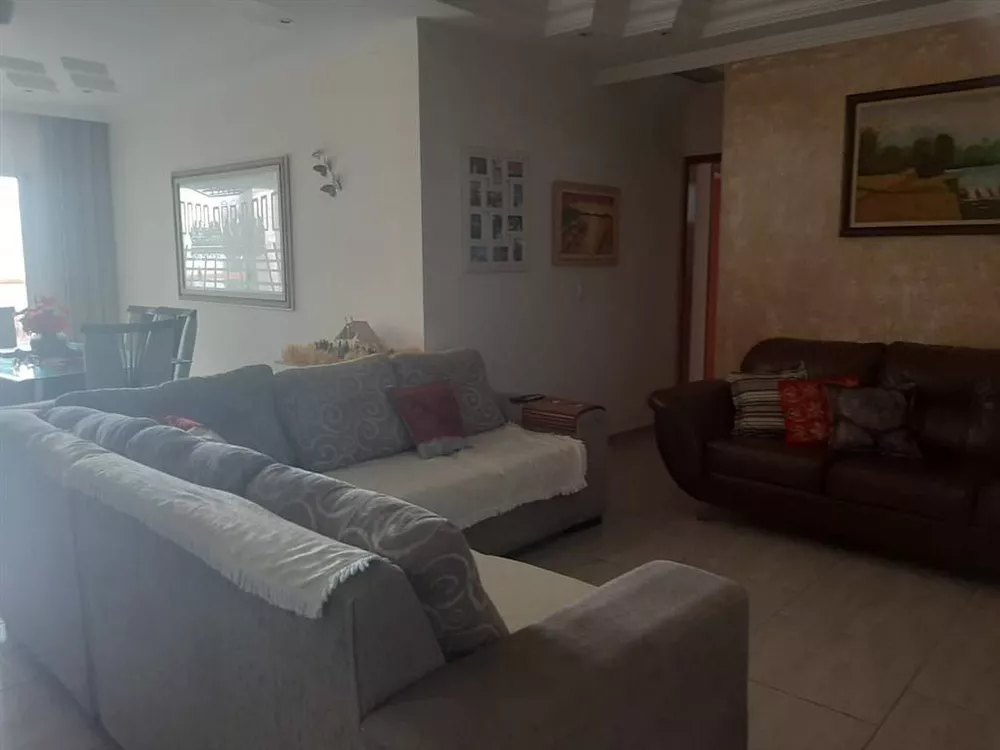 Apartamento, 3 quartos, 154 m² - Foto 2