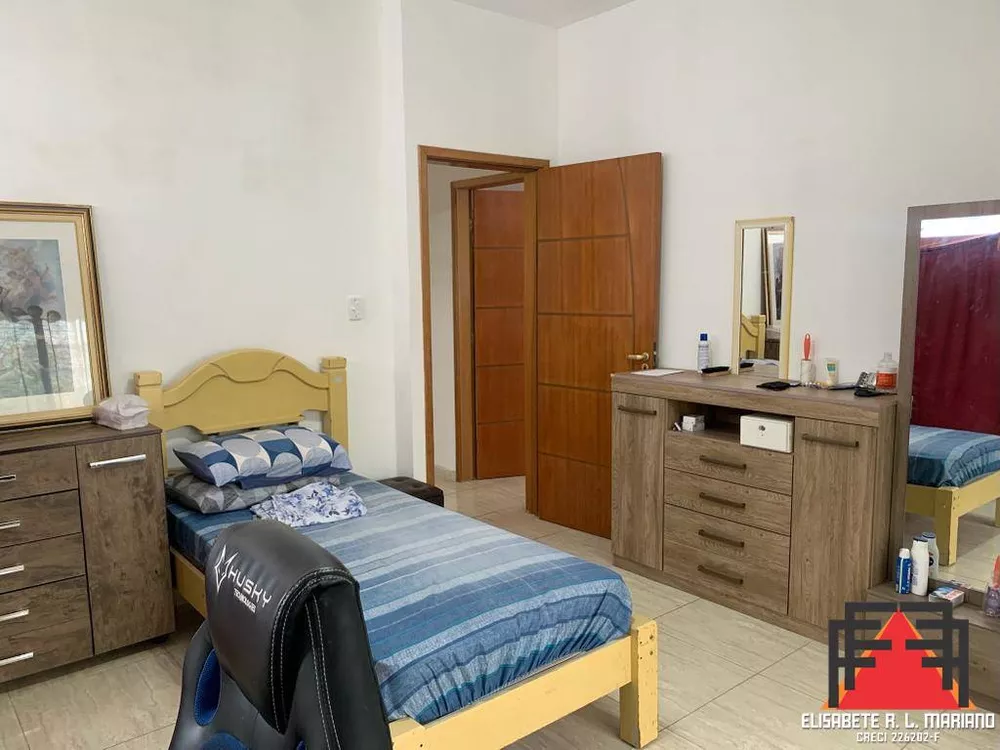 Sobrado, 4 quartos, 600 m² - Foto 1