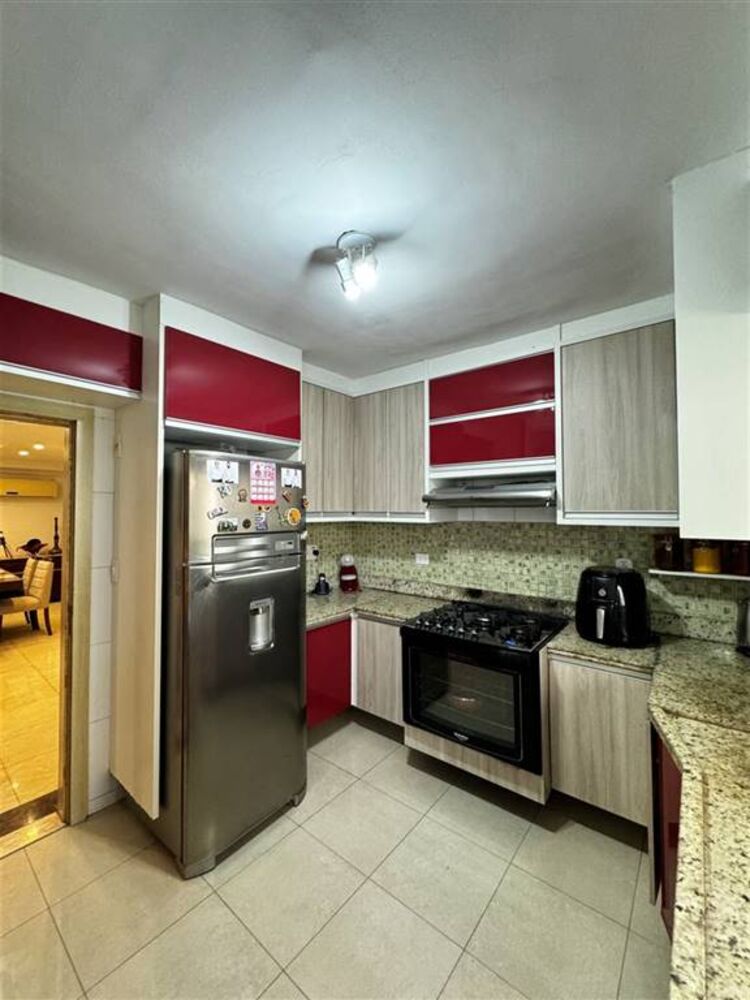 Apartamento, 3 quartos, 209 m² - Foto 2