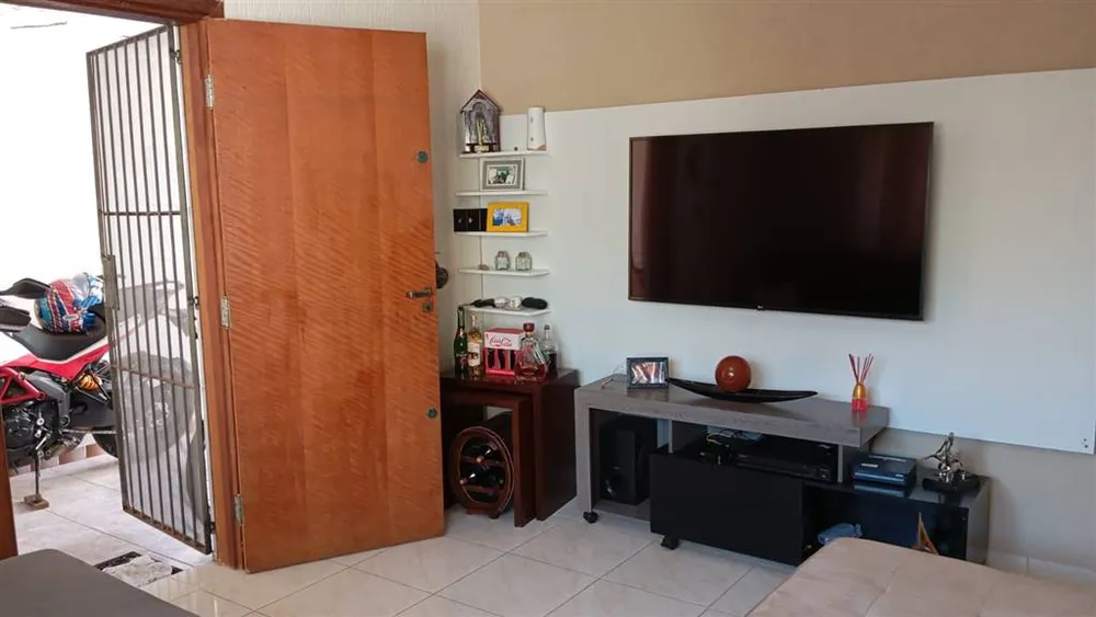 Casa, 3 quartos - Foto 2