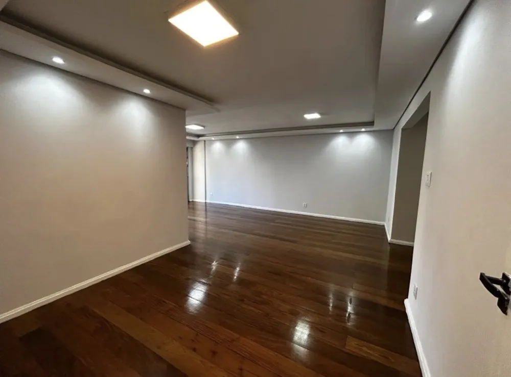 Apartamento, 4 quartos, 231 m² - Foto 10