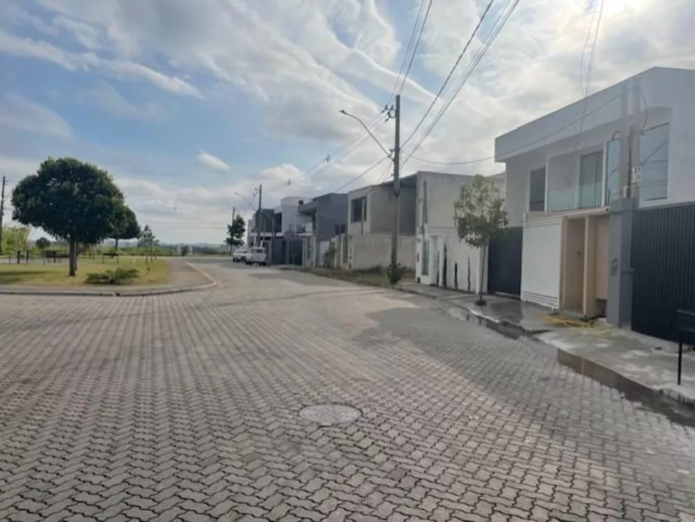 Casa, 5 quartos, 220 m² - Foto 4