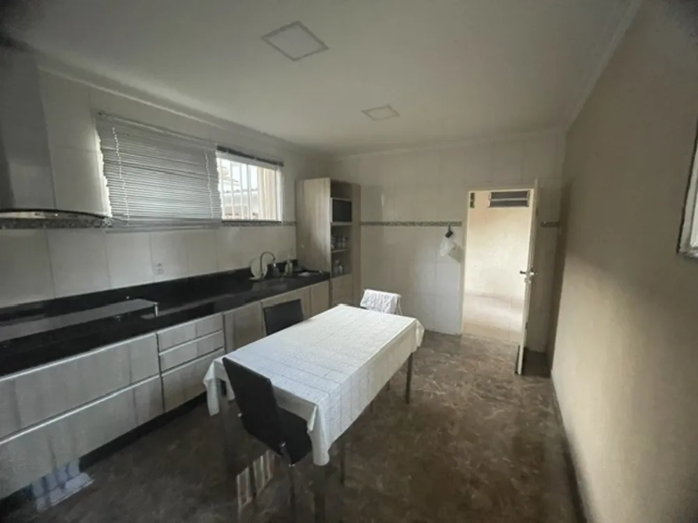 Casa, 5 quartos, 280 m² - Foto 17