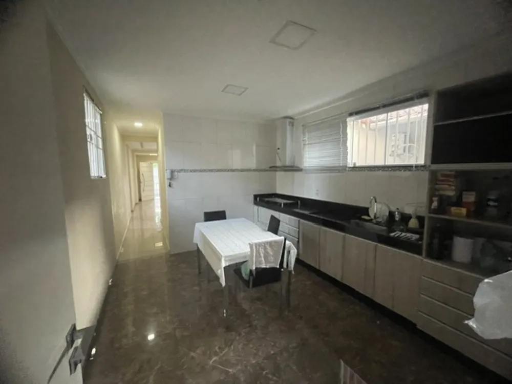 Casa, 5 quartos, 280 m² - Foto 18