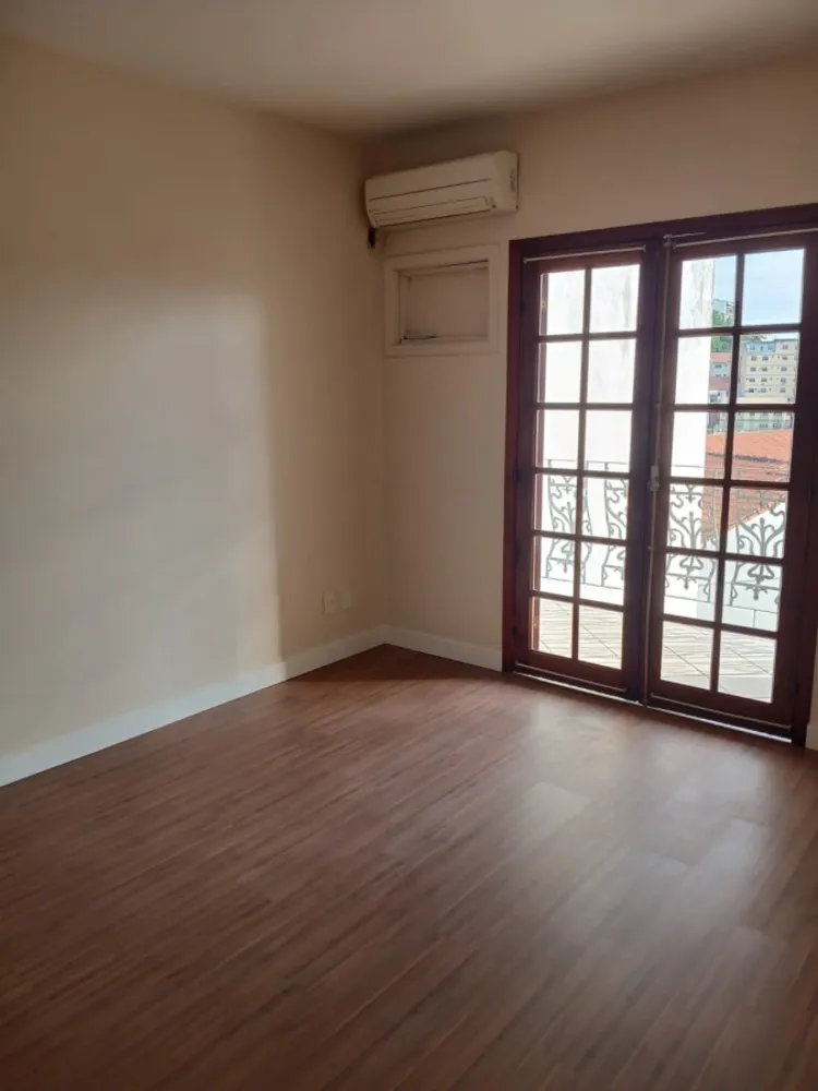 Casa, 3 quartos, 273 m² - Foto 42