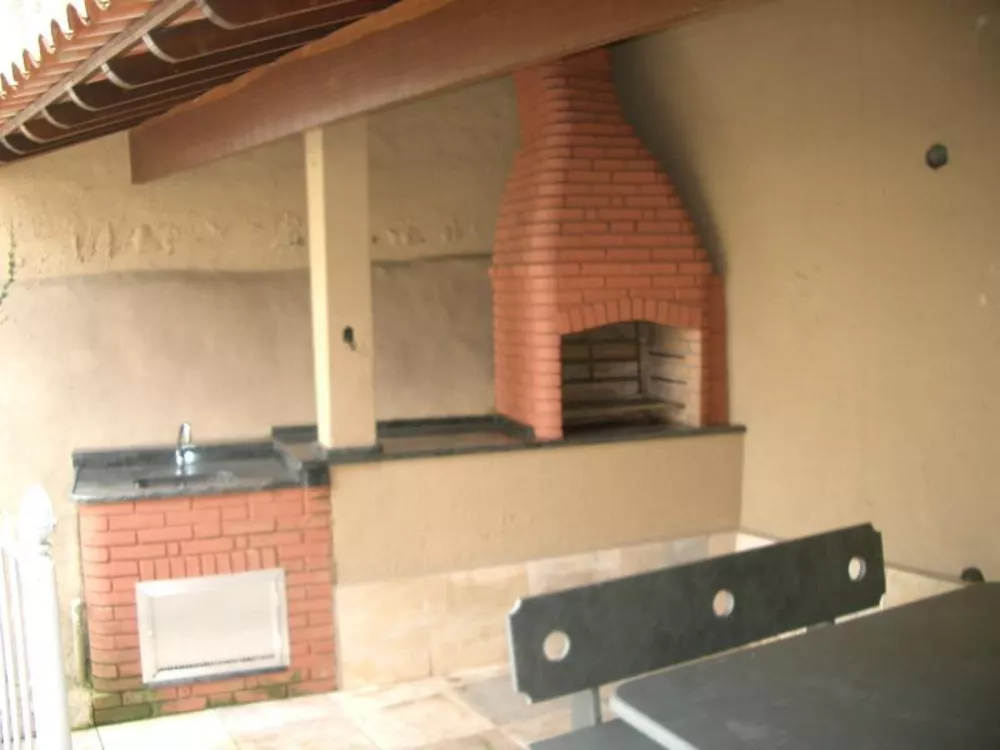Casa, 4 quartos, 230 m² - Foto 30