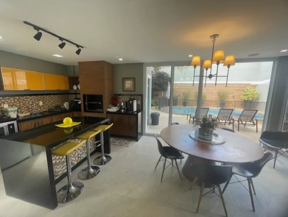 Casa, 4 quartos, 352 m² - Foto 35