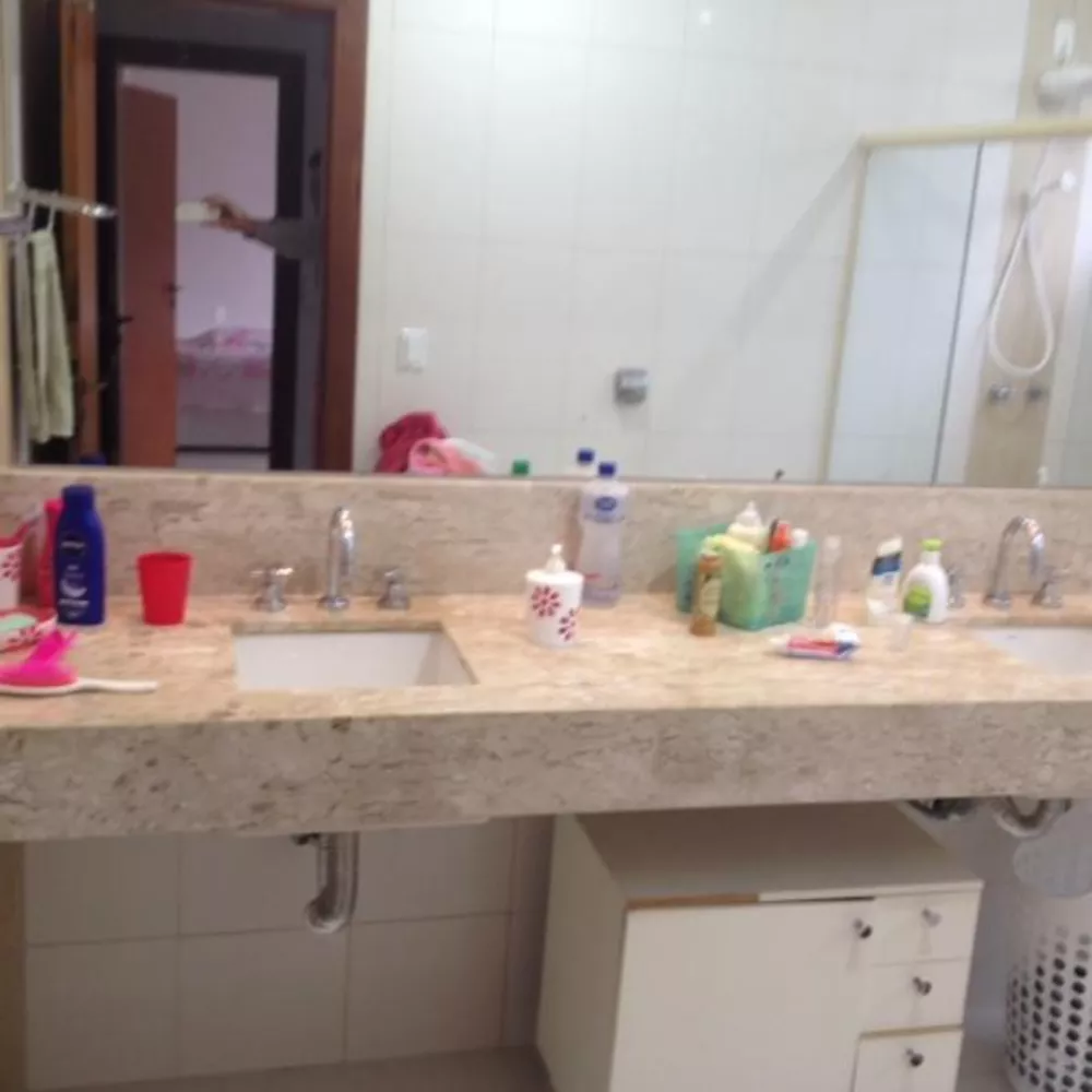 Casa, 4 quartos, 227 m² - Foto 8