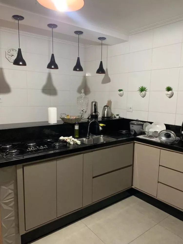 Casa, 4 quartos, 300 m² - Foto 3