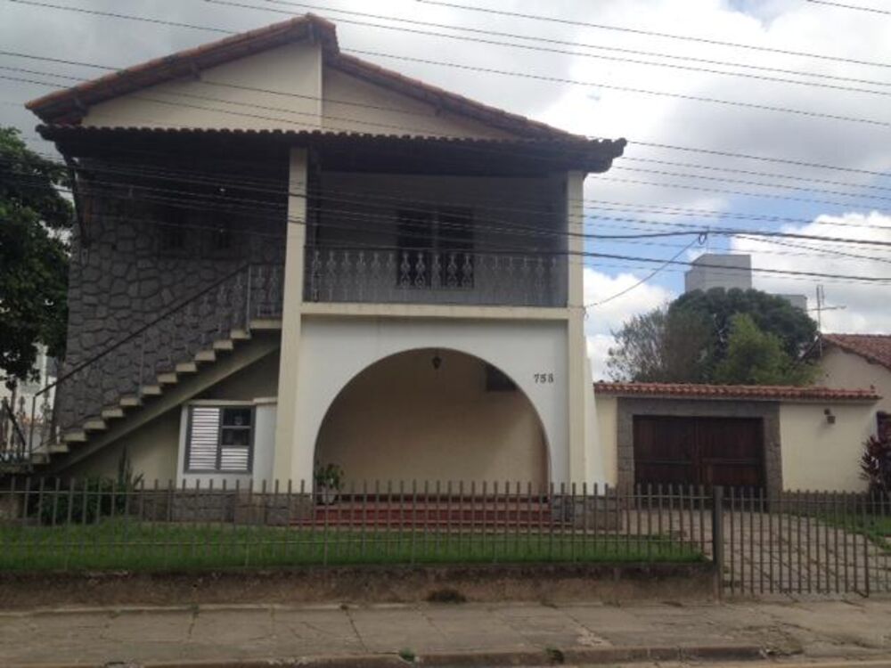 Casa, 7 quartos, 280 m² - Foto 1