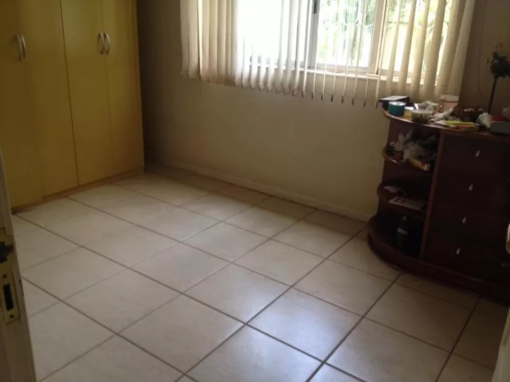 Casa, 4 quartos, 143 m² - Foto 8