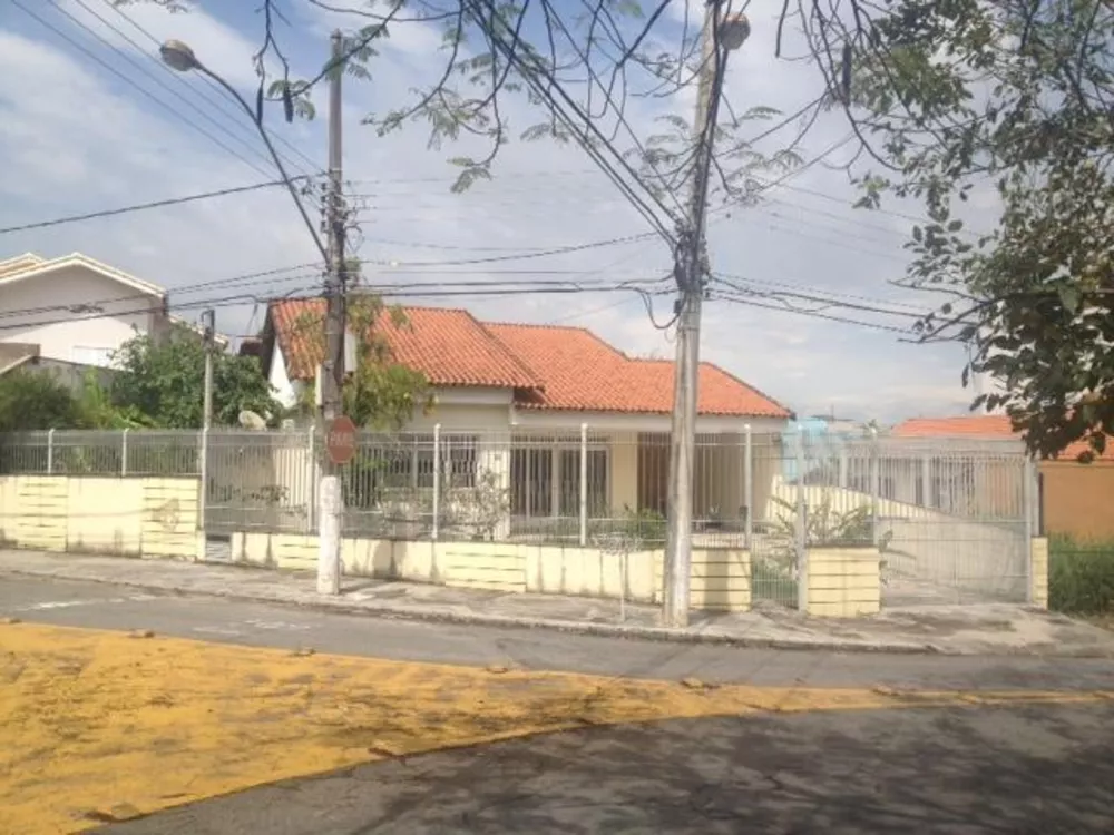 Casa, 4 quartos, 143 m² - Foto 3