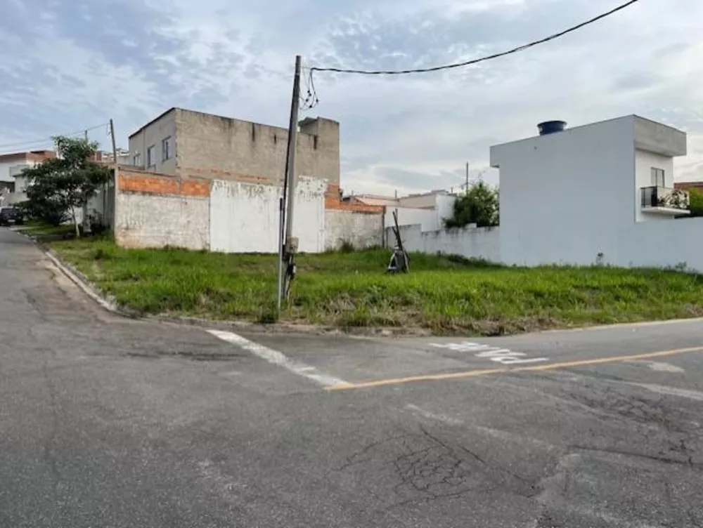 Terreno à venda, 381m² - Foto 1