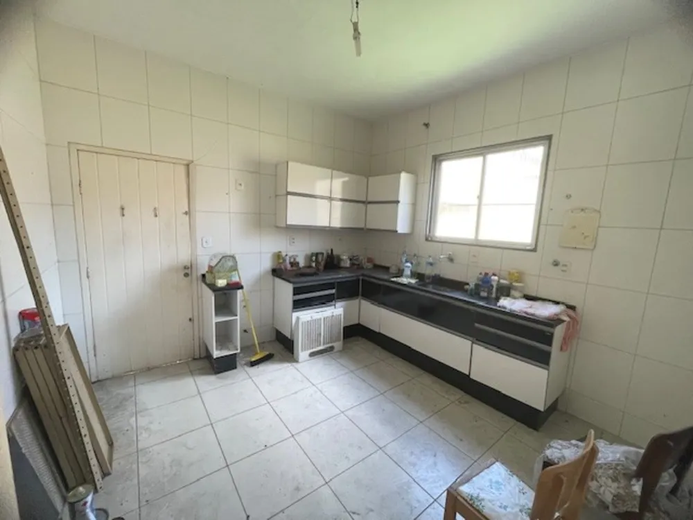 Casa, 4 quartos, 275 m² - Foto 30
