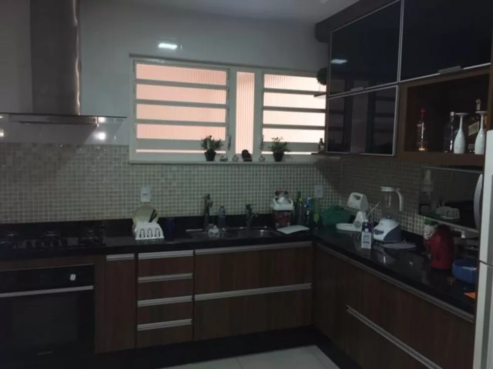 Casa, 4 quartos, 389 m² - Foto 12