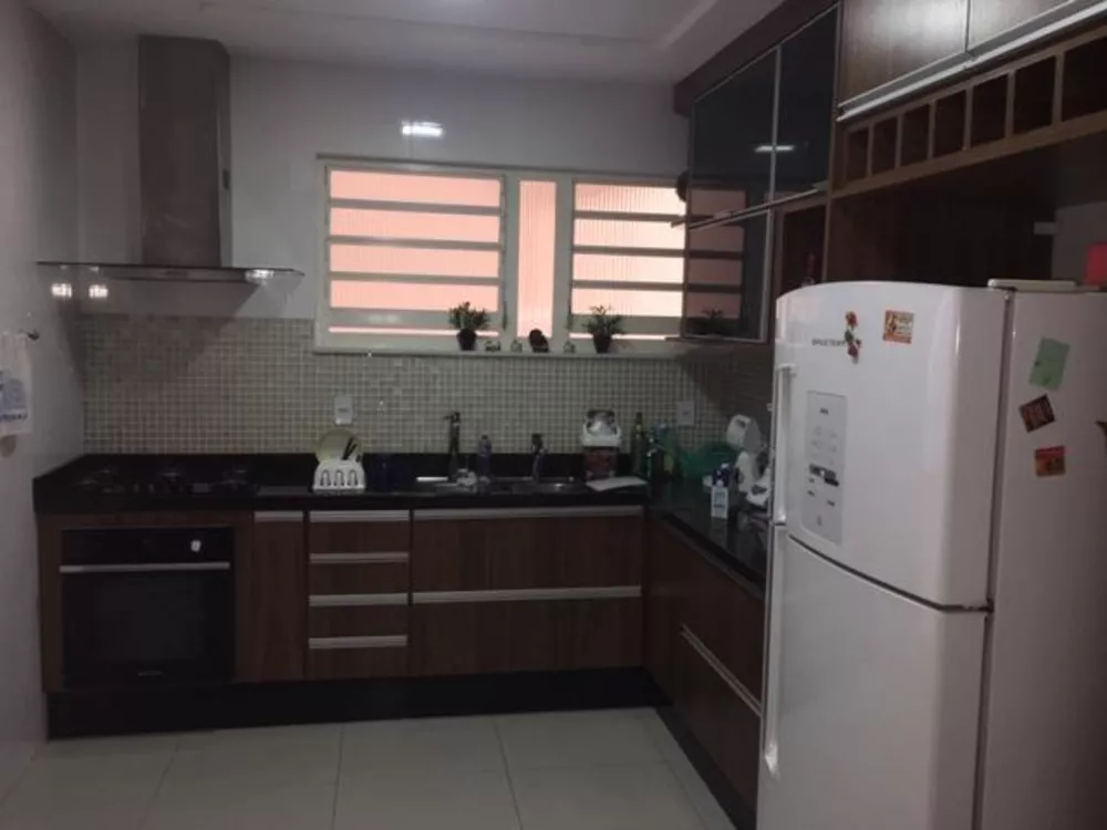Casa, 4 quartos, 389 m² - Foto 10