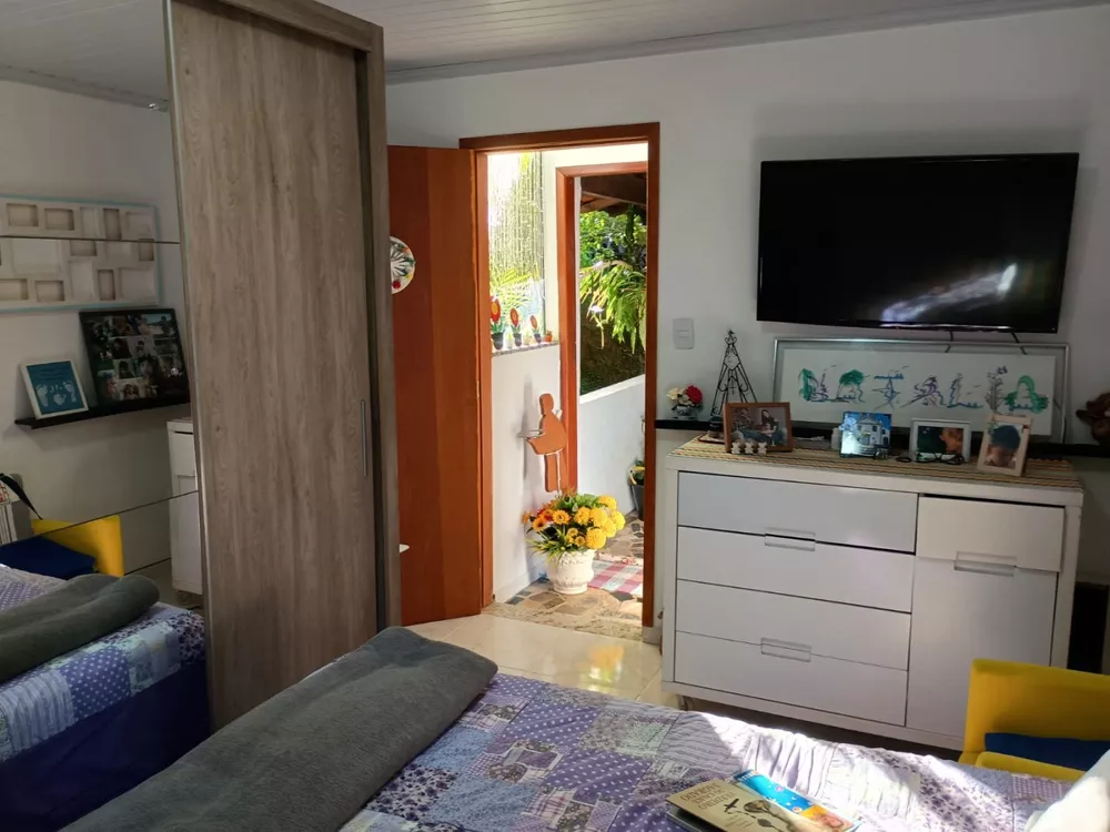 Casa, 3 quartos, 257 m² - Foto 25