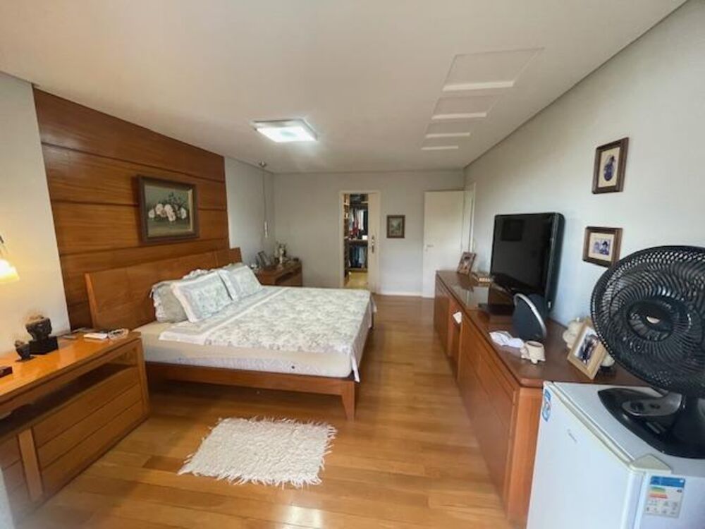 Apartamento à venda com 4 quartos, 363m² - Foto 9