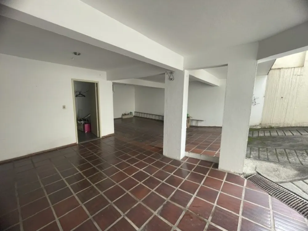 Casa, 3 quartos, 295 m² - Foto 32