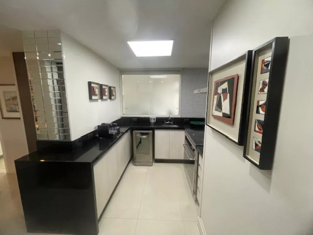 Apartamento, 4 quartos, 230 m² - Foto 14