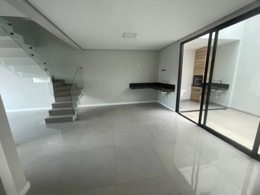 Casa, 3 quartos, 120 m² - Foto 2
