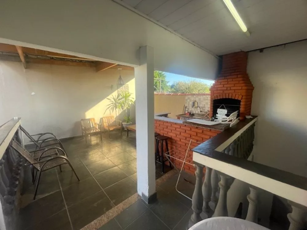 Casa, 5 quartos, 256 m² - Foto 2