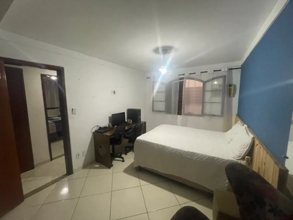 Casa, 5 quartos, 256 m² - Foto 22